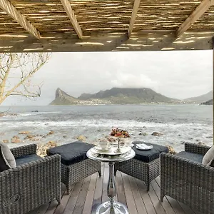 https://tintswalo-atlantic.hotels-capetown.com